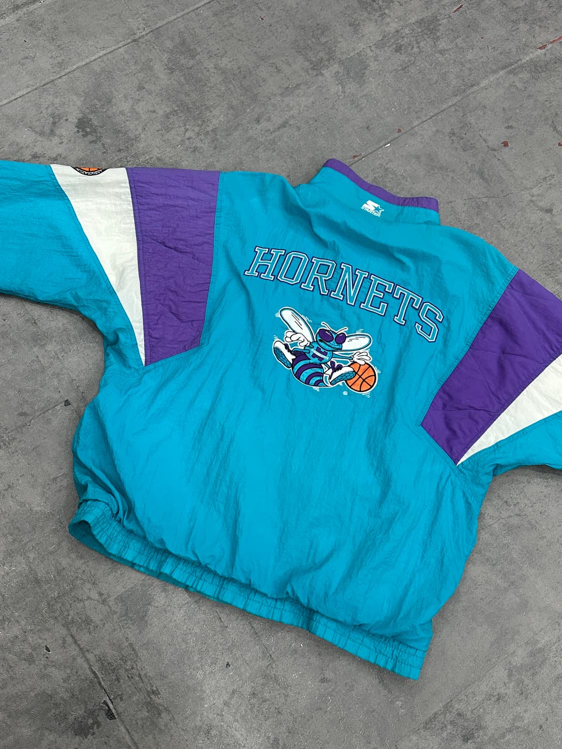 스타터 90s NBA 샬럿 호네츠 바람막이 상품이미지7