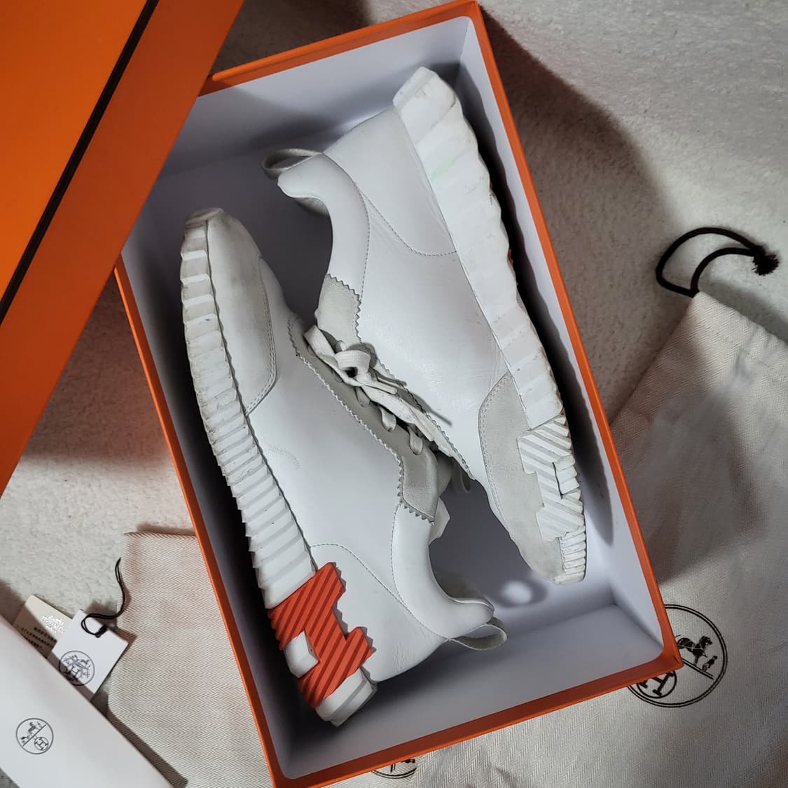 [풀구성] 42.5 / 에르메스 바운싱 스니커즈 블랑  상품이미지1