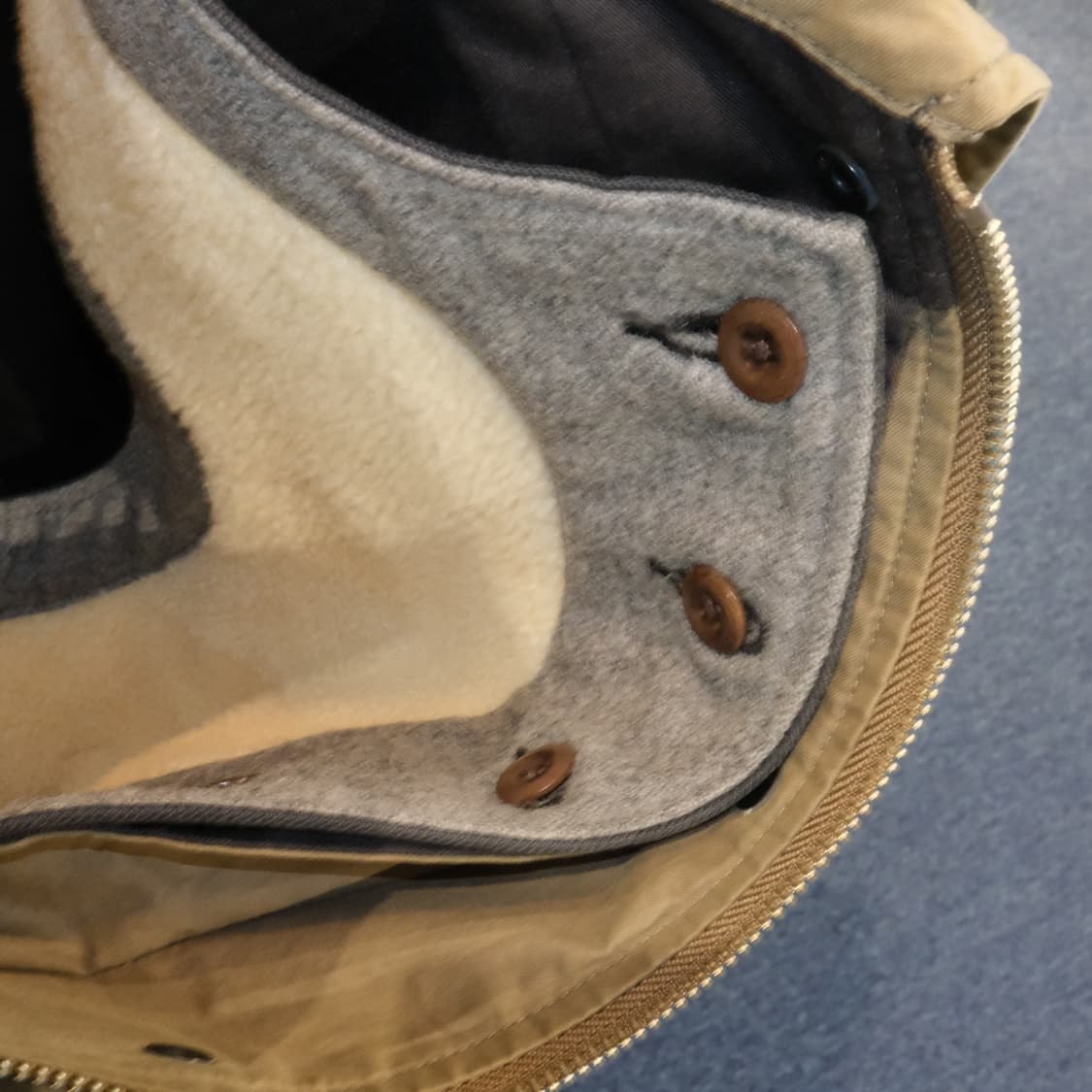 마가렛호웰 안감 탈부착 베이지 코트 상품이미지7