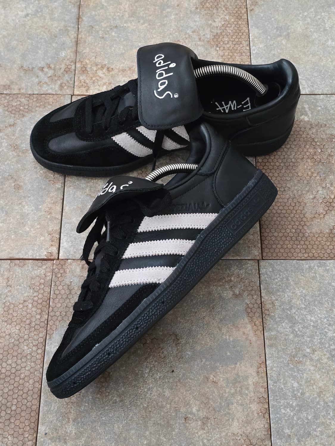 (250)아디다스 핸드볼 스페지알 코어 블랙 상품이미지3