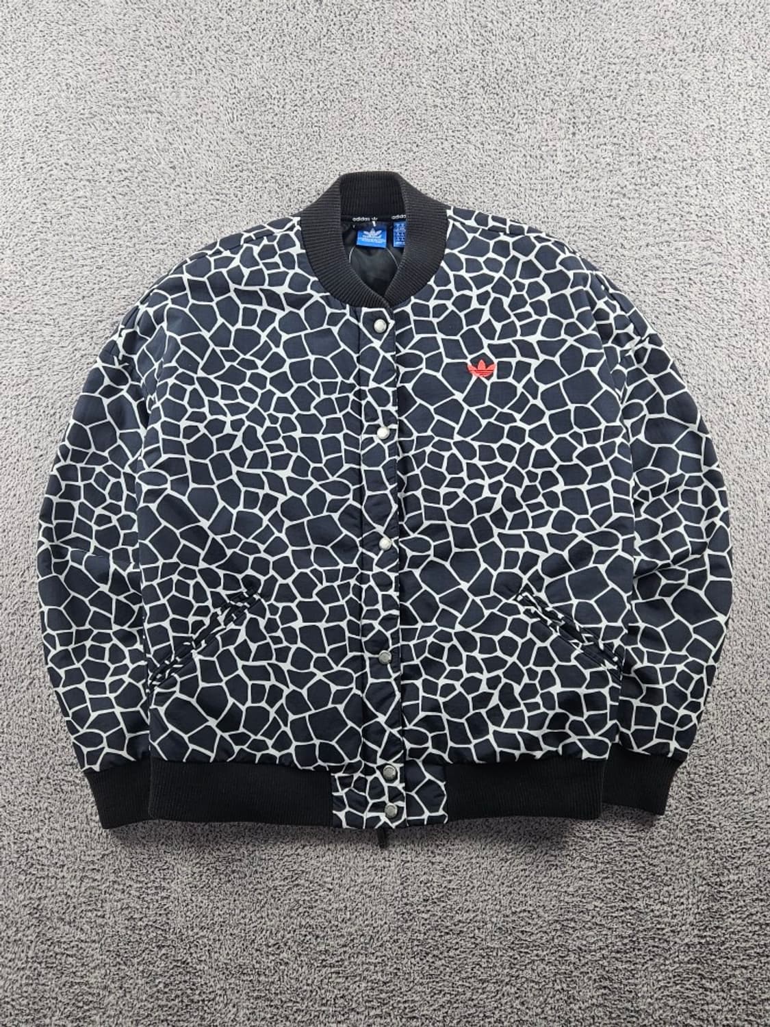 아디다스 오리지널스 기린 애니멀 봄버 자켓 ( M ) / 10981 상품이미지1