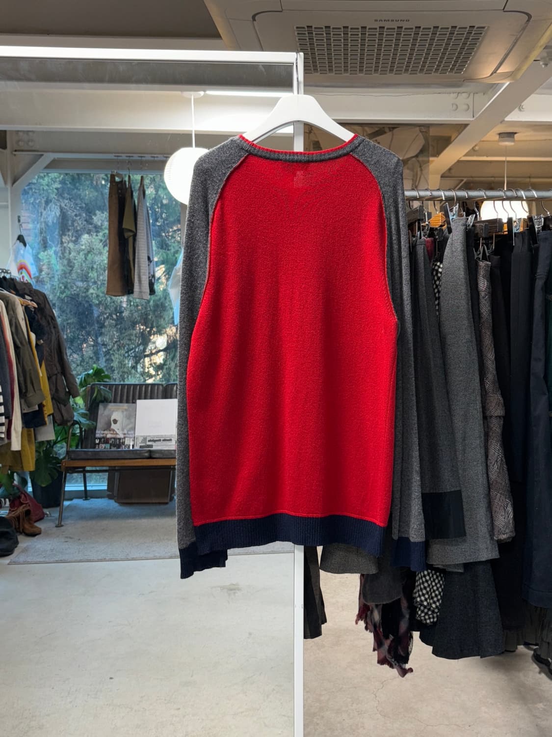 엠포리오 아르마니 레글런 니트 상품이미지2