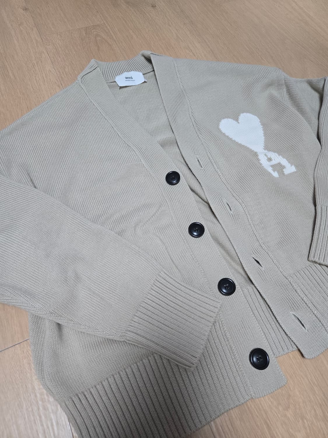 아미 빅로고 가디건 베이지 상품이미지2