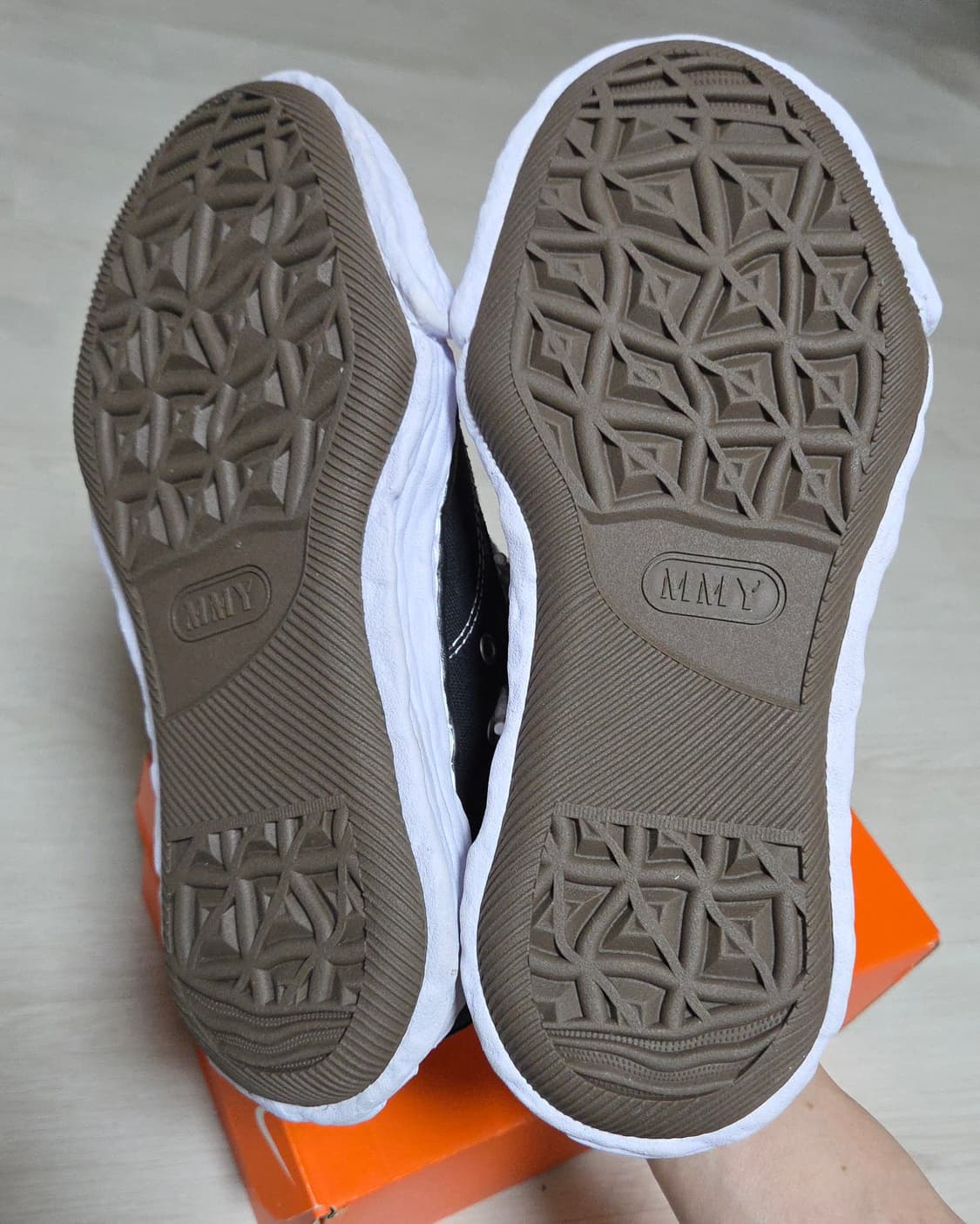 미하라야스히로 피터슨 로우 블랙 상품이미지8