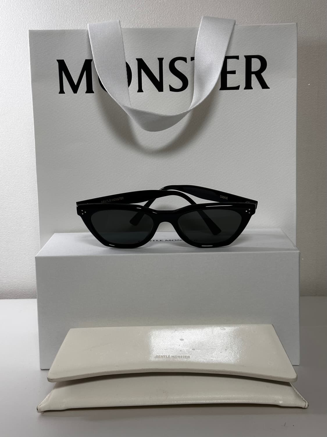 젠틀몬스터 쿠키 01 블랙 선글라스 상품이미지1