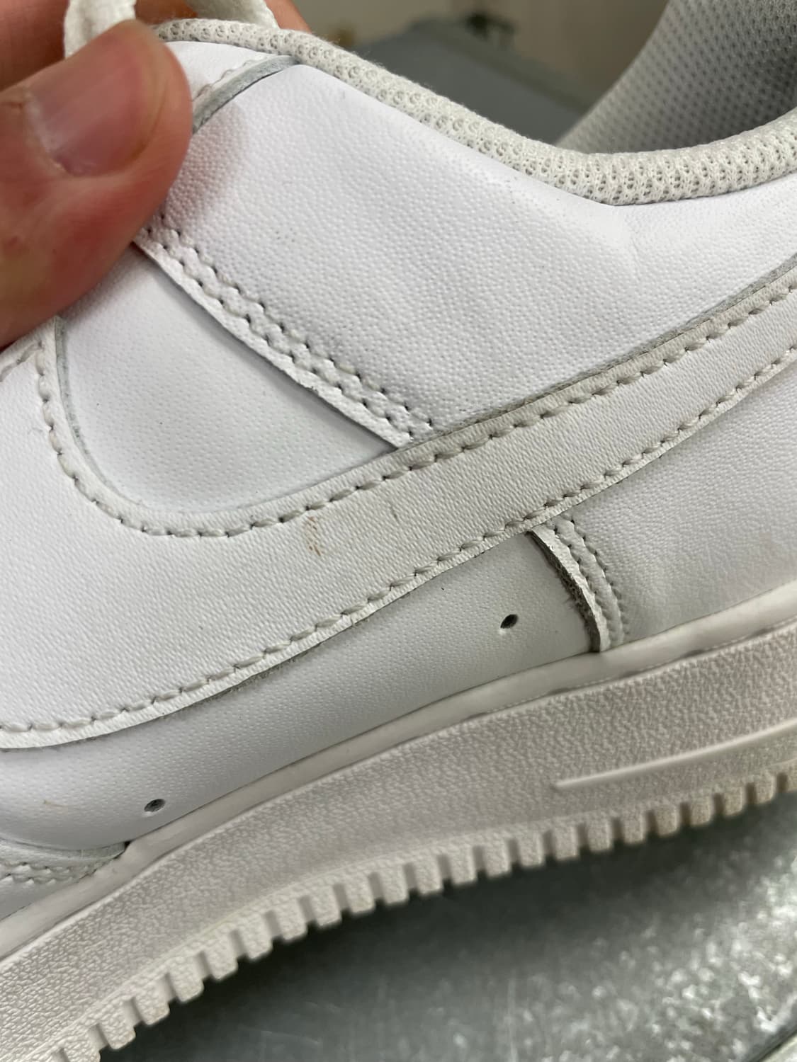 나이키 에어포스1 로우 화이트 280 상품이미지8