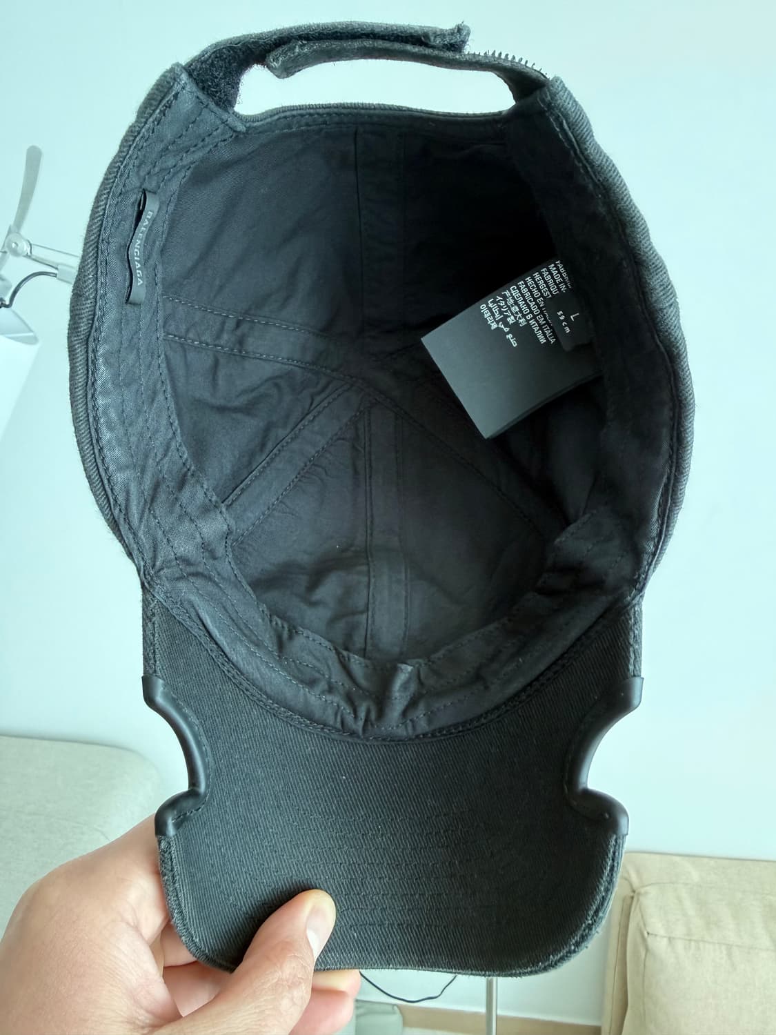 발렌시아가 애플 노치드 볼캡 59 라지 상품이미지3