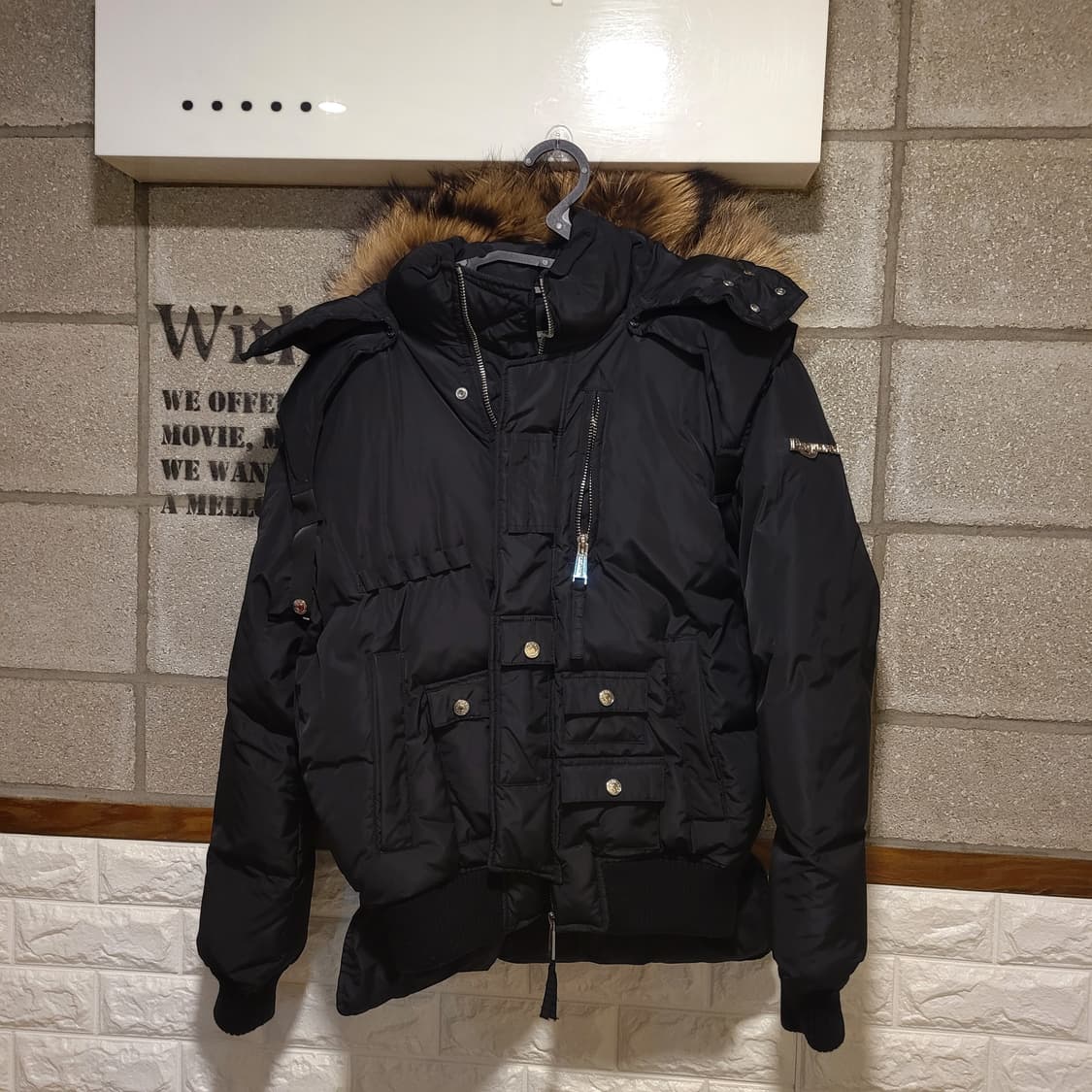 디스퀘어드 라쿤 패딩 44 상품이미지1