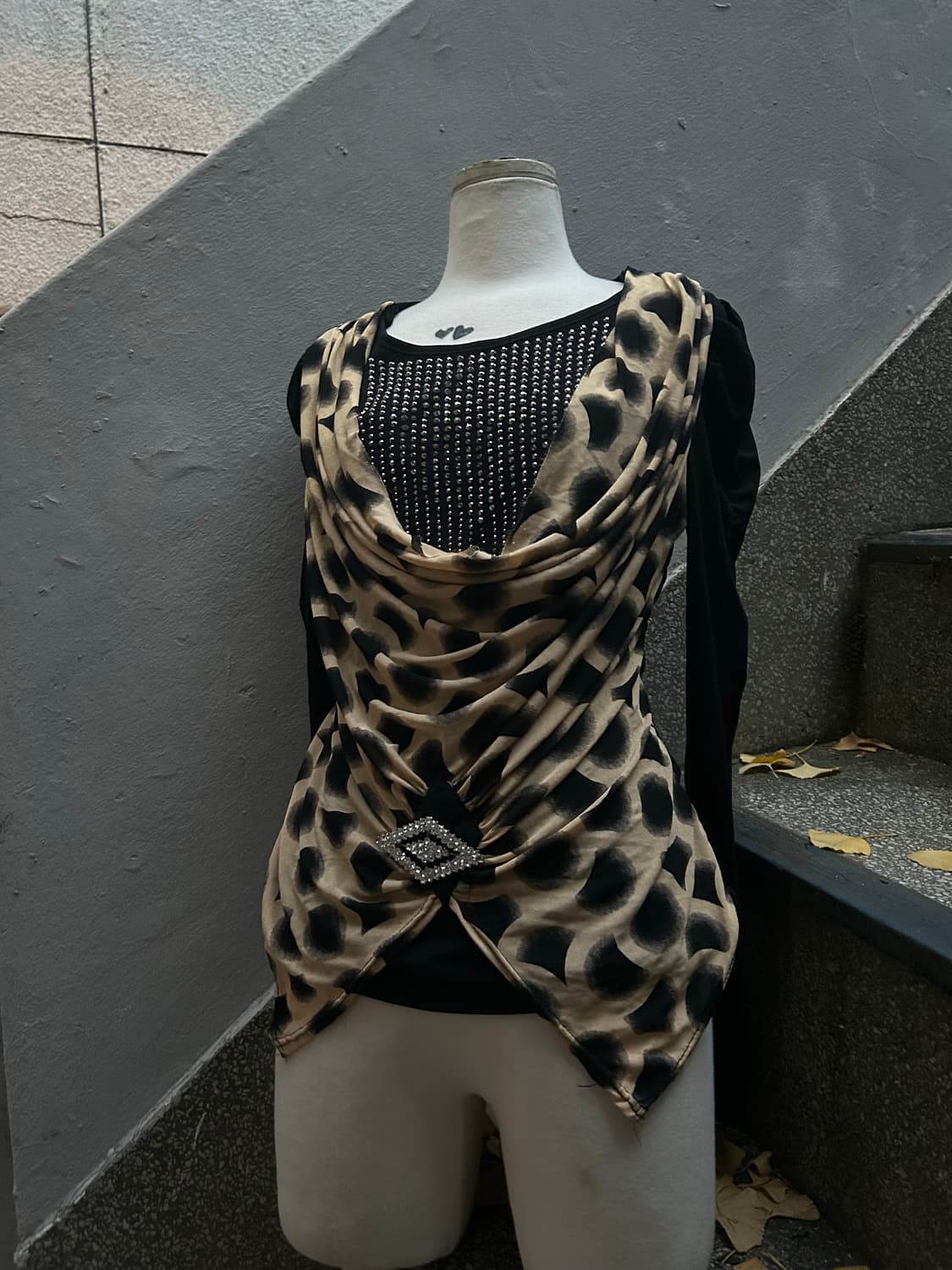 2000s VTG 갸루 호피 큐빅 버클 롱슬리브 상품이미지4