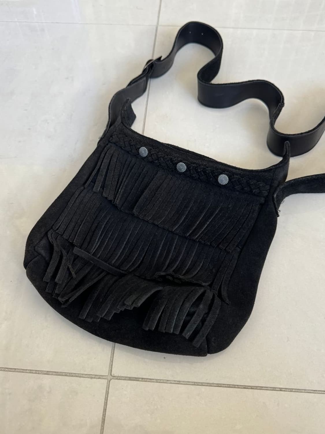 FRINGE SHOULDER BAG 프린지 숄더백 상품이미지1