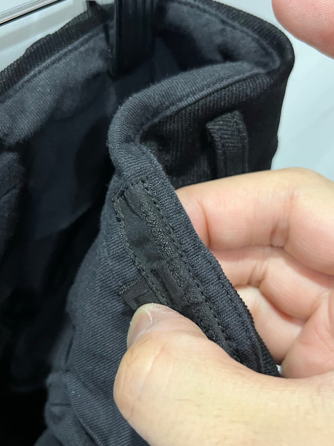 꼼데가르송 옴므 헤비 폴리 배기팬츠 L 상품이미지4