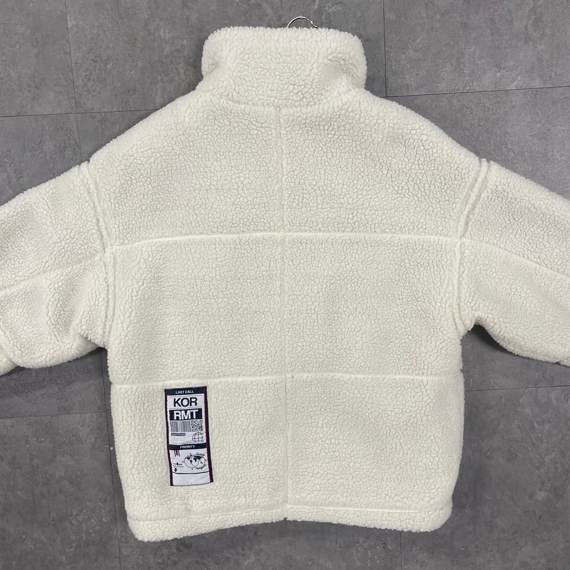 ROMANTIC CROWN  뽀글이 집업 상품이미지4