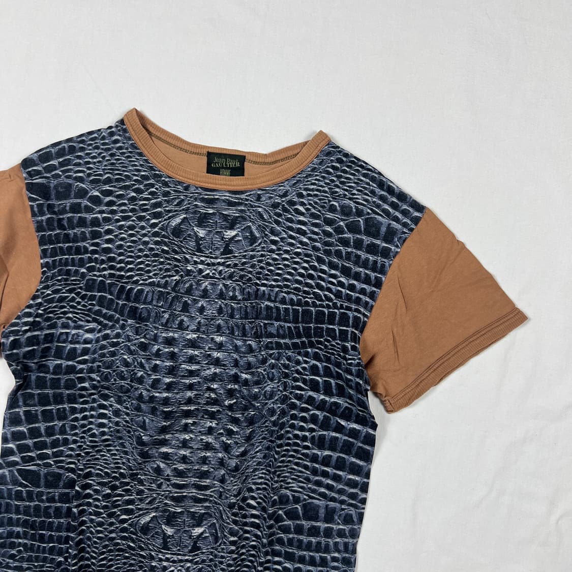 90‘s 장폴고티에 가죽 프린팅 반팔티셔츠 상품이미지2