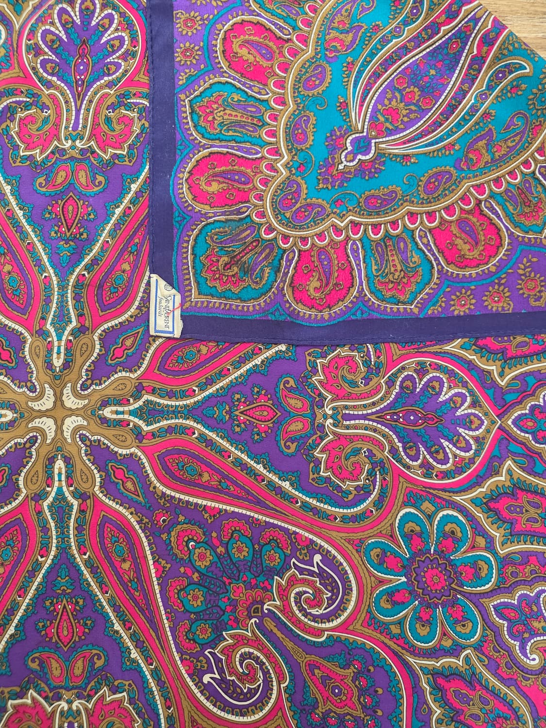 입생로랑 빈티지스카프 패턴 정사각 상품이미지4