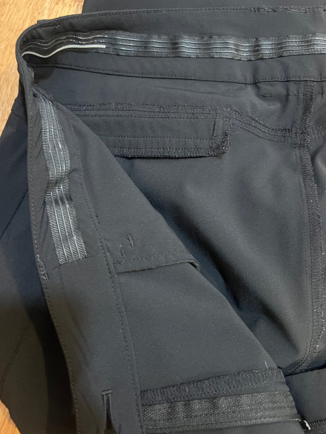 아디다스 남성 블랙 일자핏슬랙스 기능성팬츠 상품이미지7