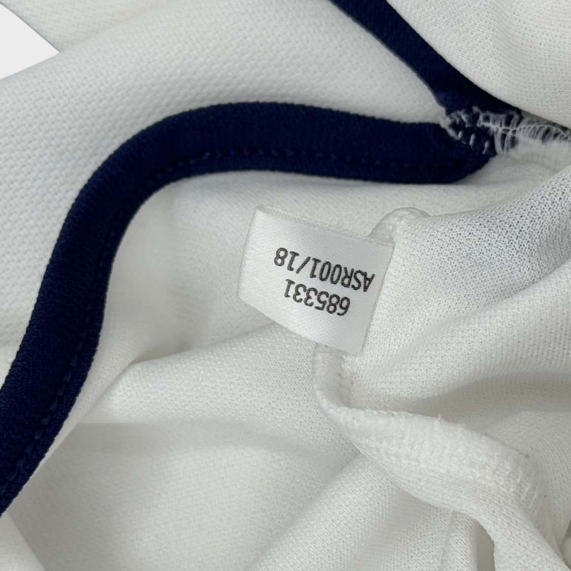 00-01 레알 마드리드 홈 No.10 루이스 피구 상품이미지9