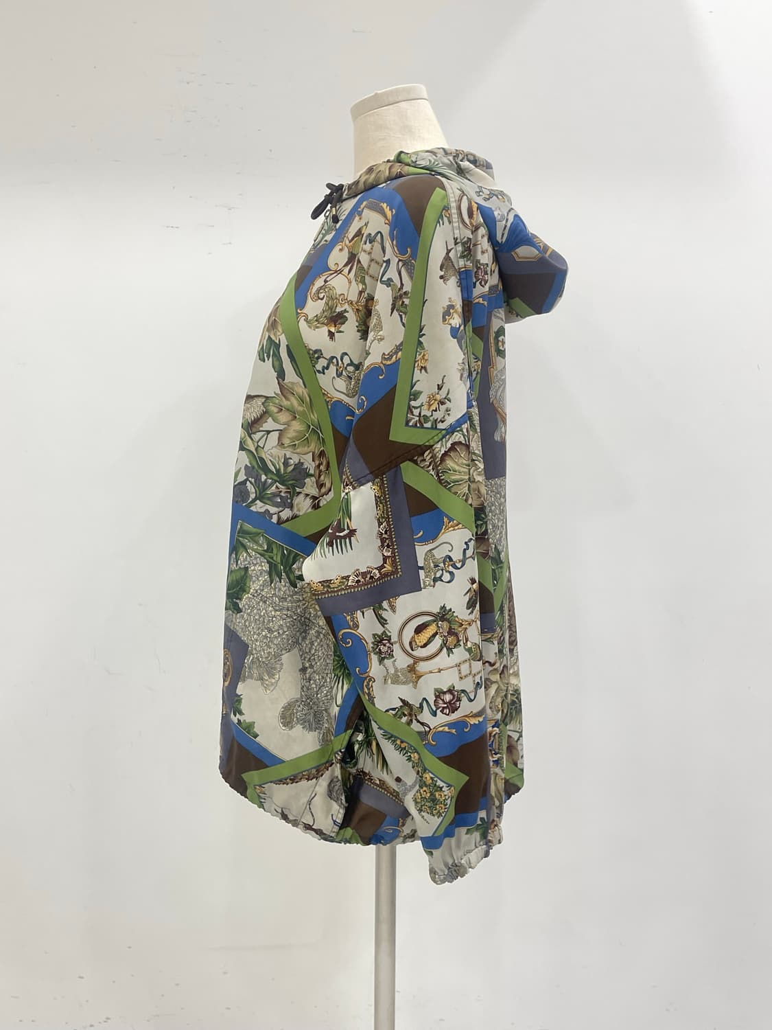 페레가모 홑겹 자켓  상품이미지2