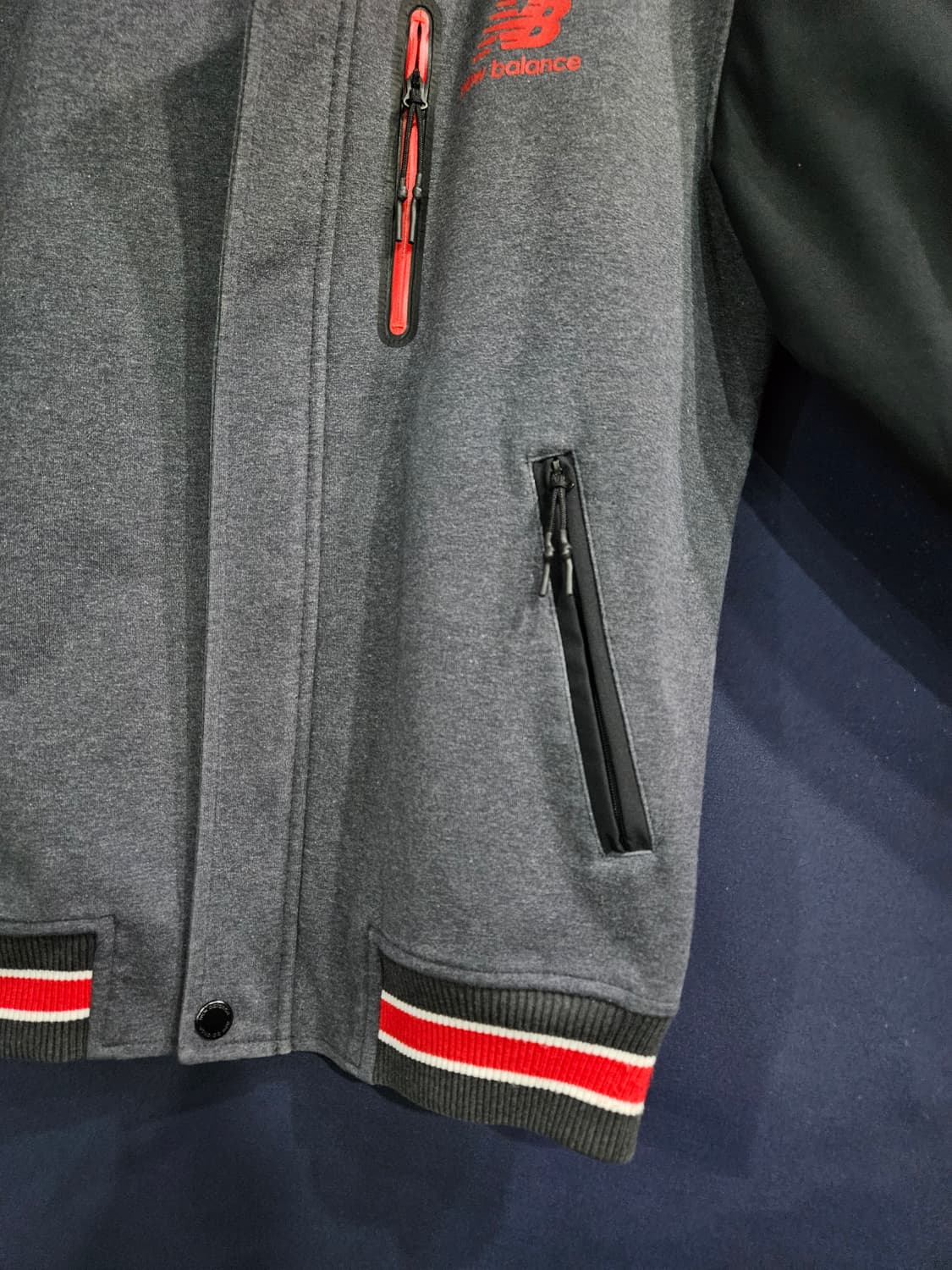 뉴발란스 투톤컬러 남성 95 기모 자켓  상품이미지7