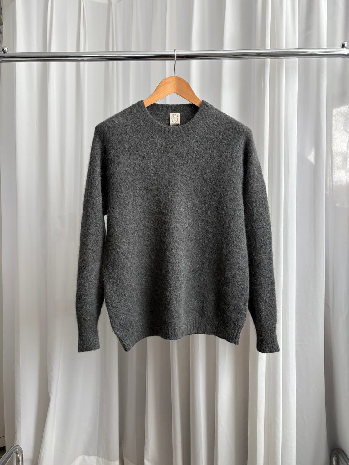 뷰티 앤 유스 알파카 혼방 니트 상품이미지1