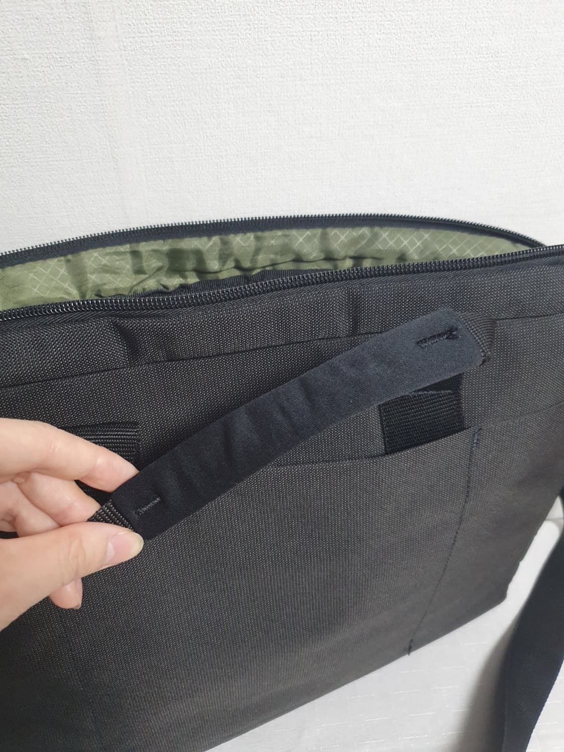 쌤소나이트 노트북 서류가방 크로스백 블랙 상품이미지8