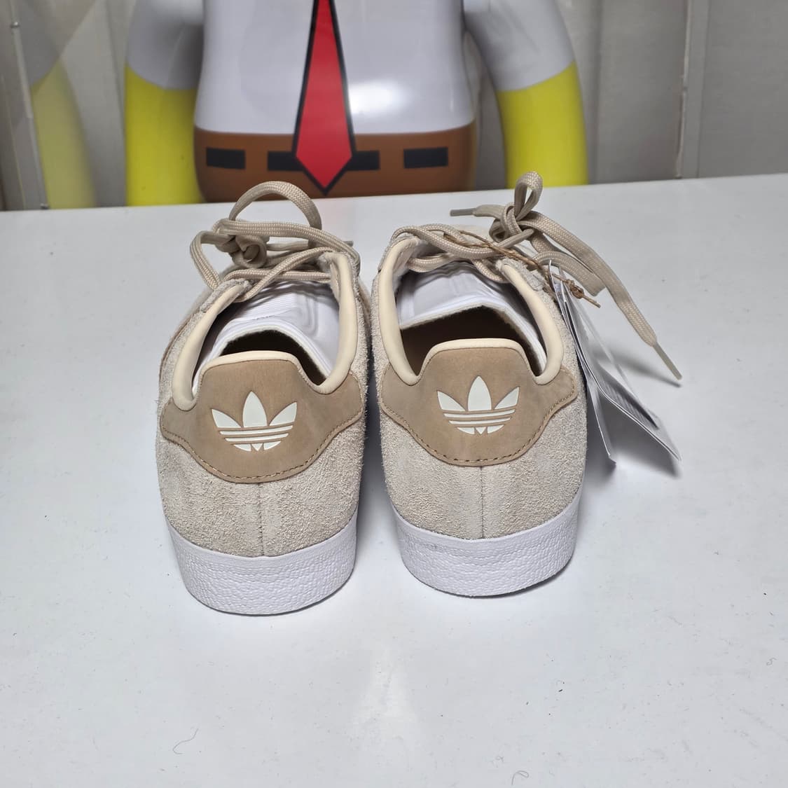 아디다스 가젤 W 원더 화이트 매직 베이지  235 상품이미지4