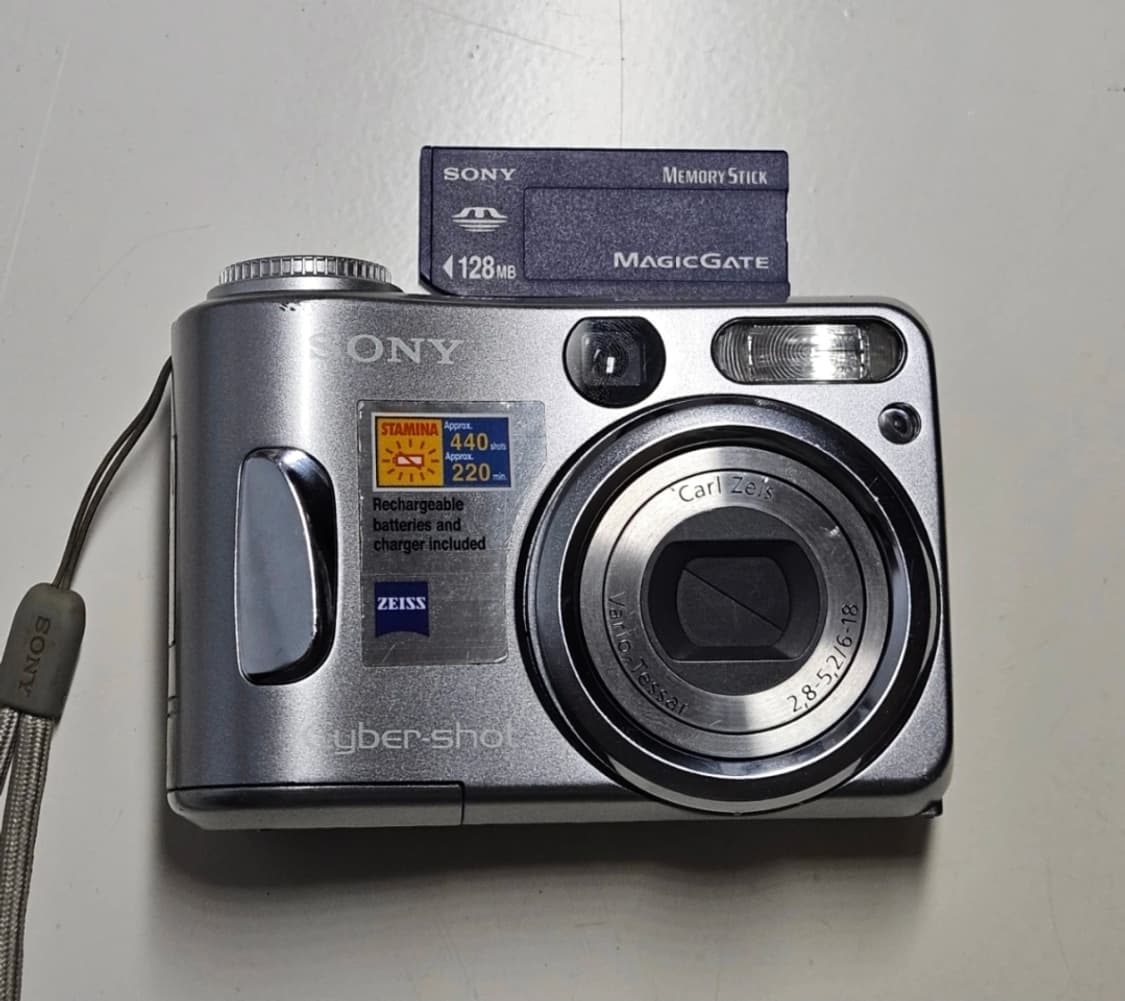 소니 사이버샷 dsc-s80 디지털 카메라 상품이미지1