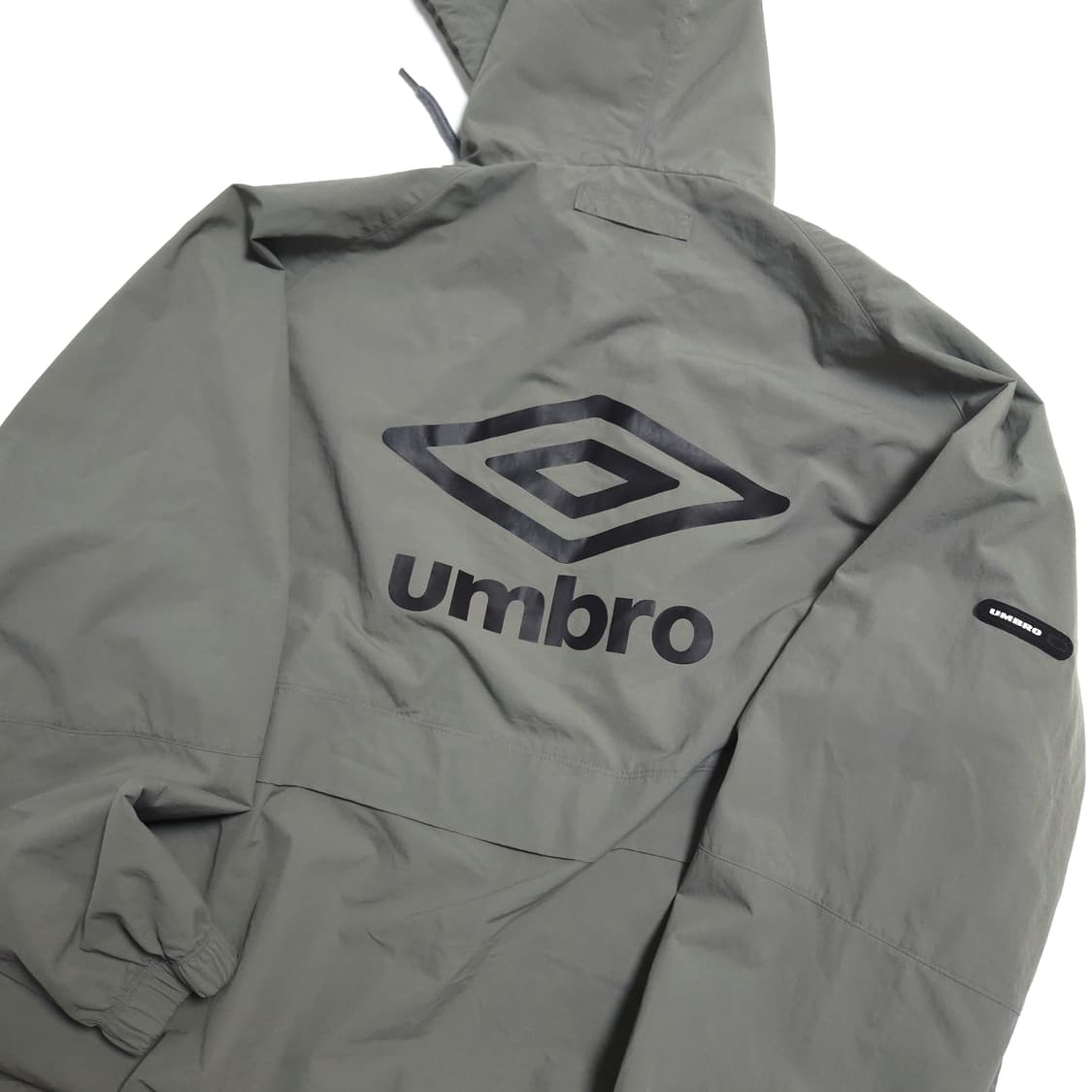 엄브로 클래식 후드 아노락 바람막이 그레이카키 상품이미지3