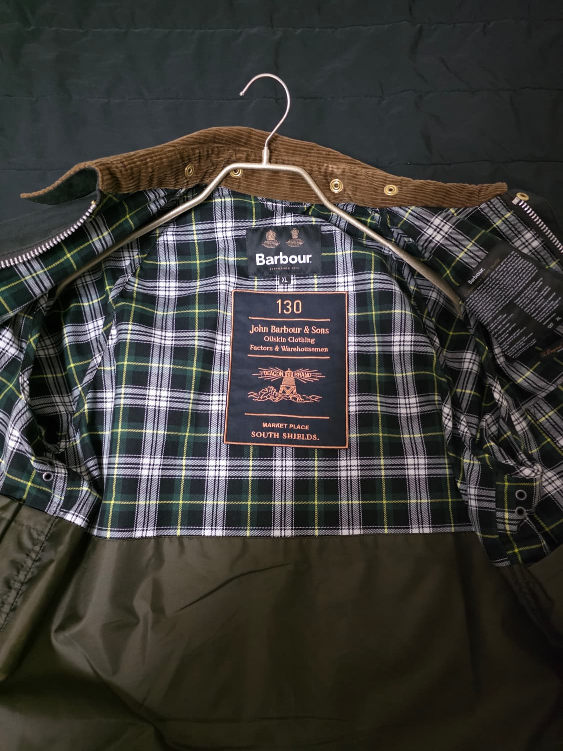 바버 스페이 130주년모델 XL사이즈 판매합니다(+모자 포함) 상품이미지2