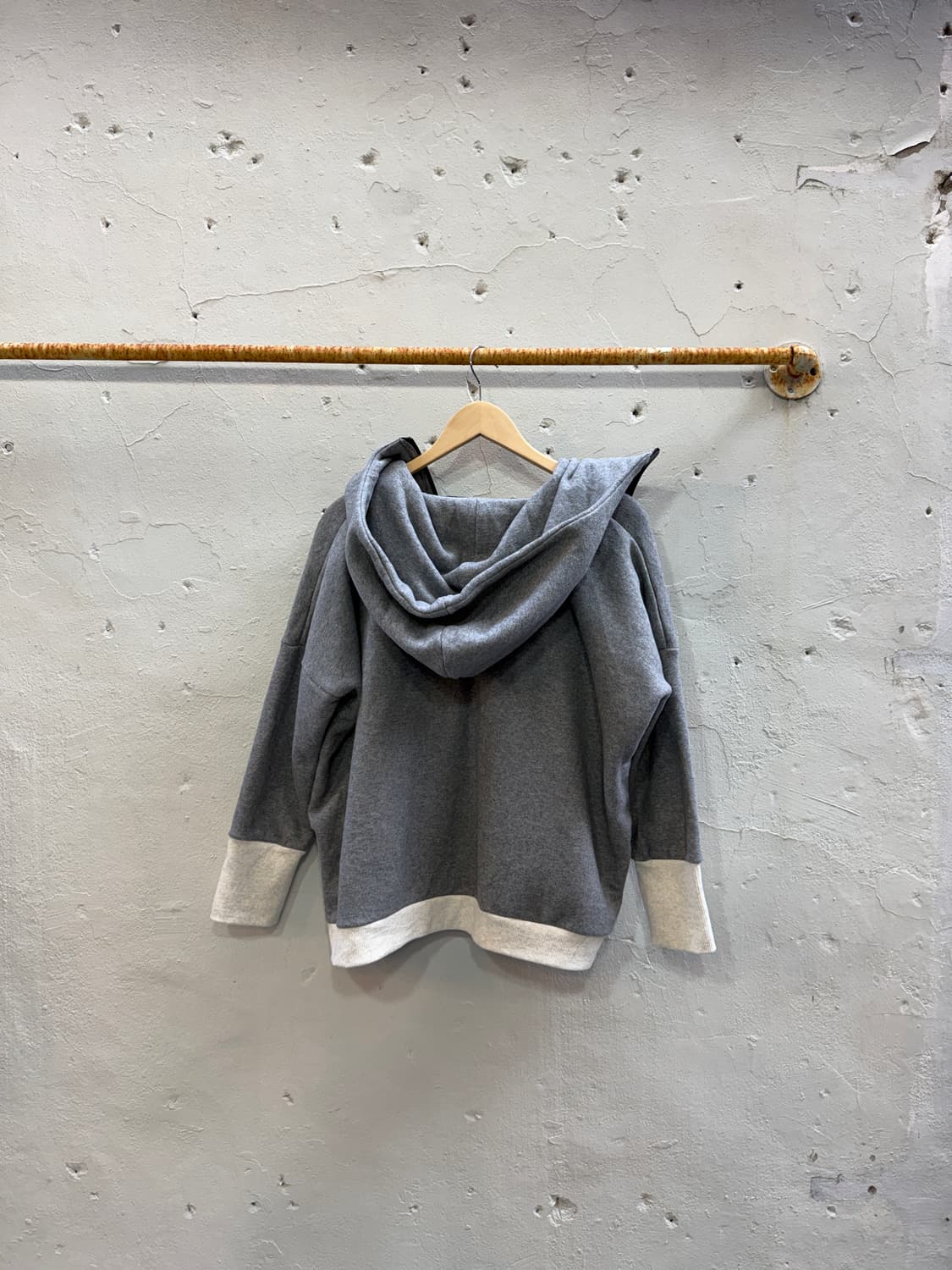 avie 오버핏 후드파카 상품이미지5