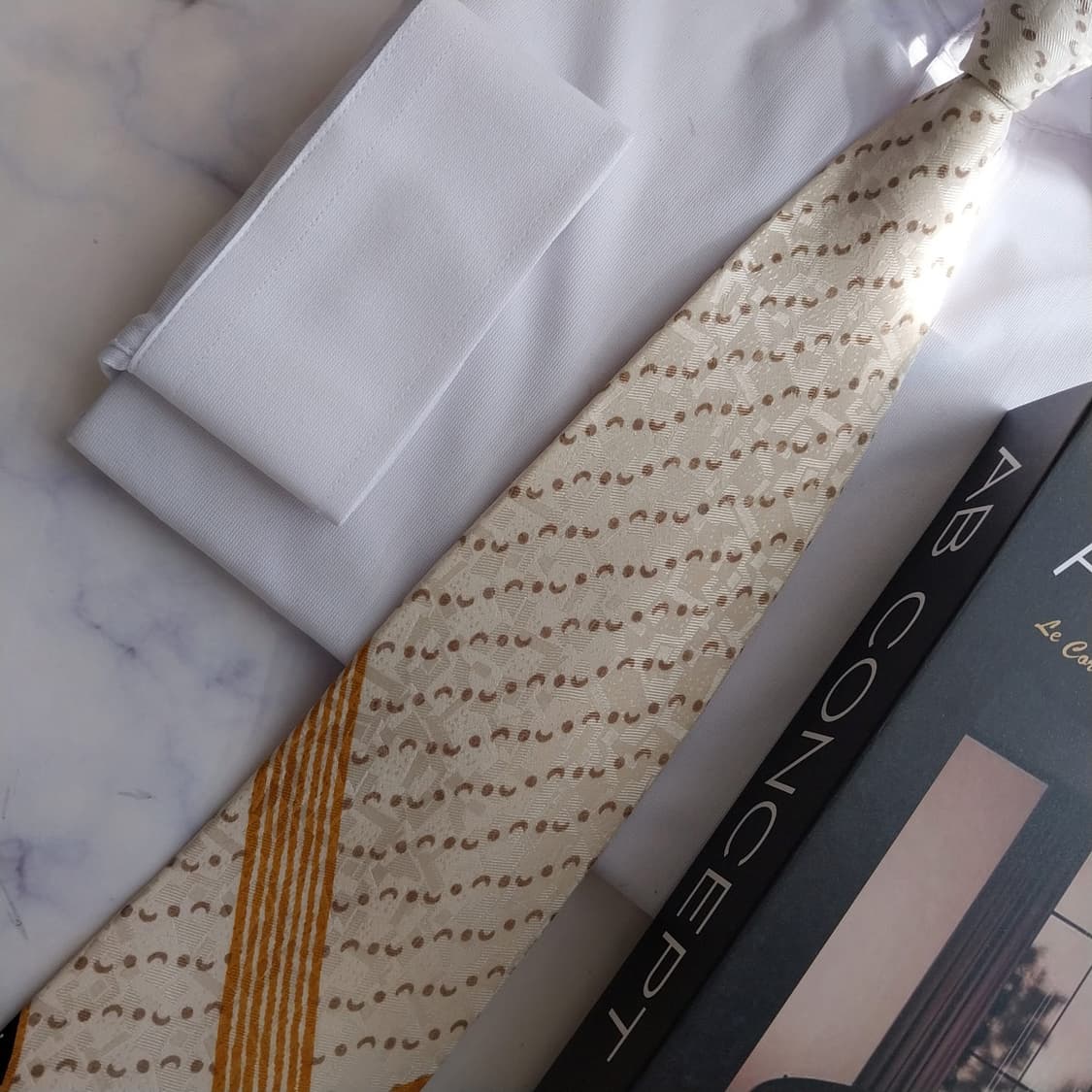 아쿠아스큐텀 아이보리 & 블랙 패턴 넥타이 9.5cm A+등급 K2587 상품이미지6