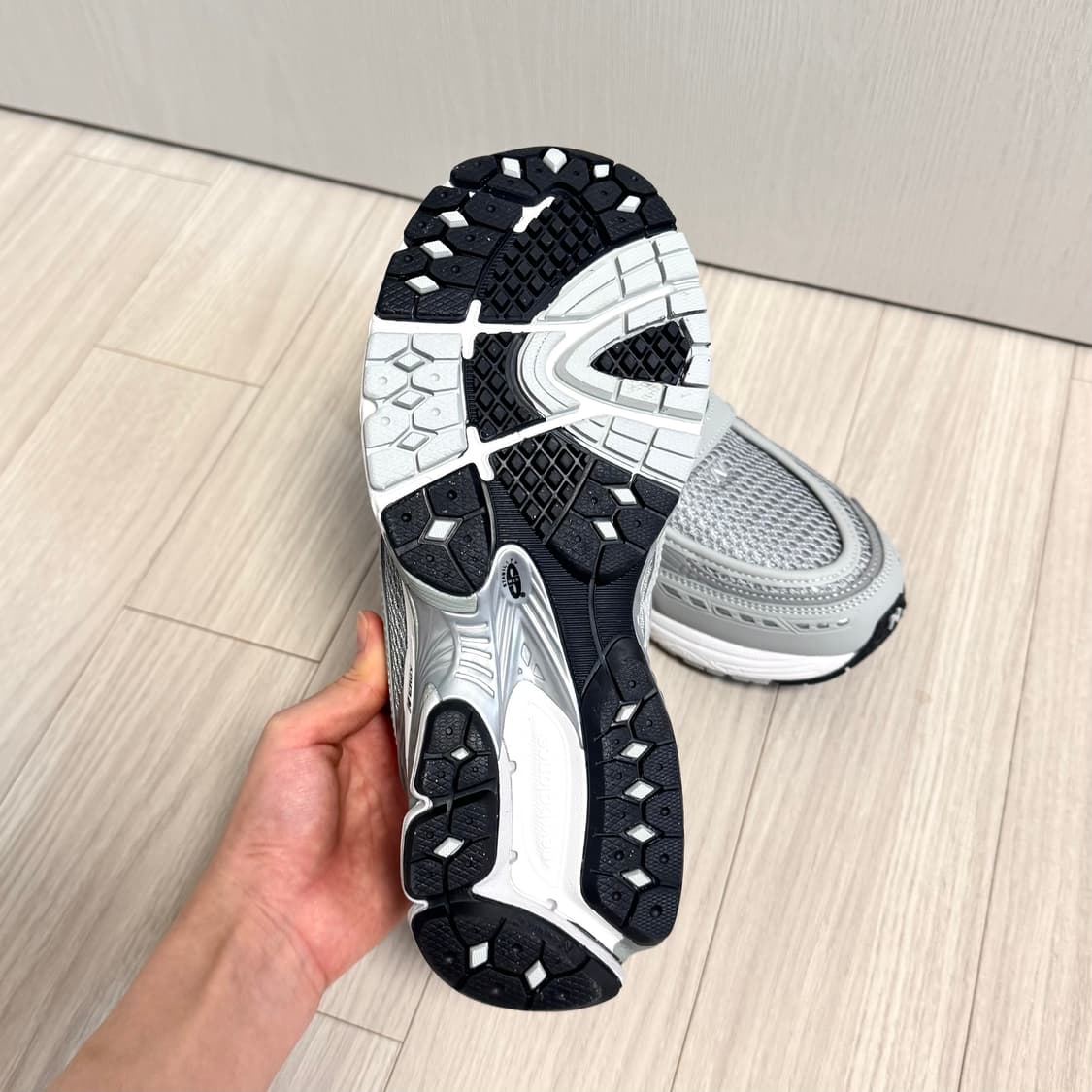 (240) 뉴발란스 1906 로퍼 그레이 실버 상품이미지3