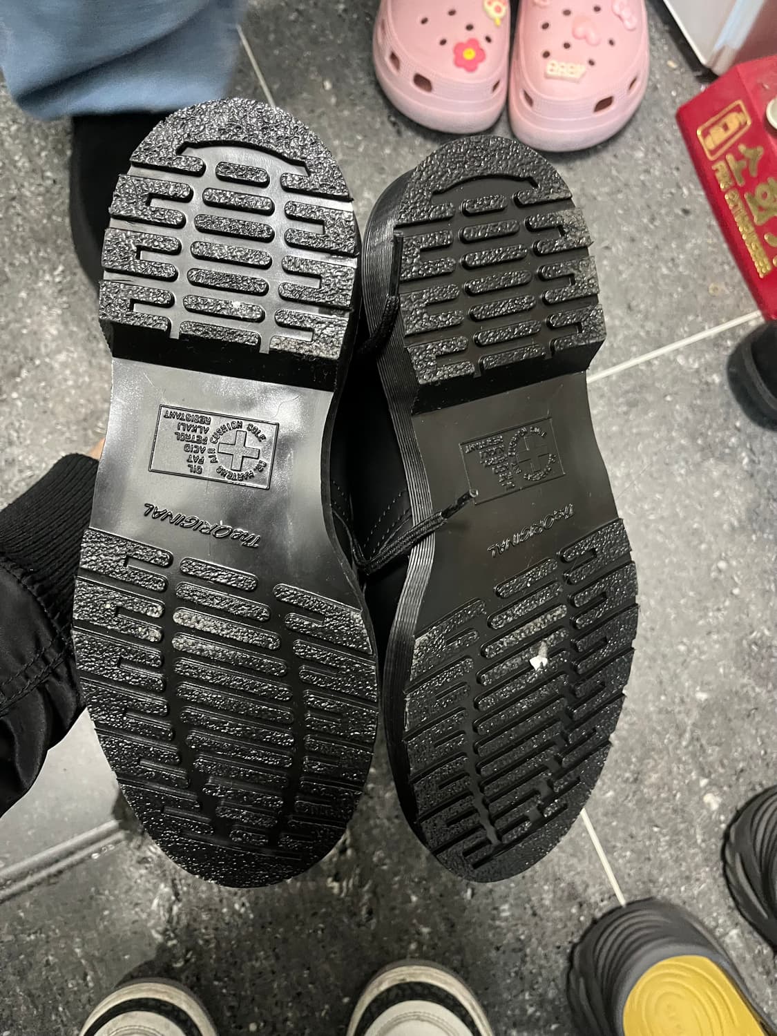 닥터마틴 1461 모노  240 상품이미지3