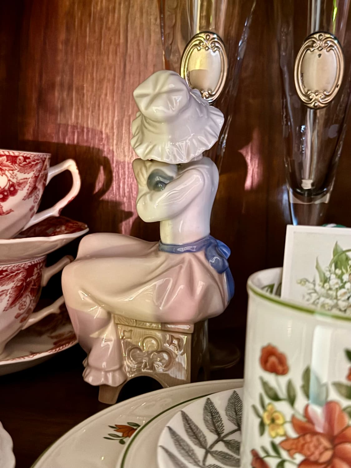 야드로 나오 강아지를 안은 소녀 도자기 피겨린 스페인 상품이미지3