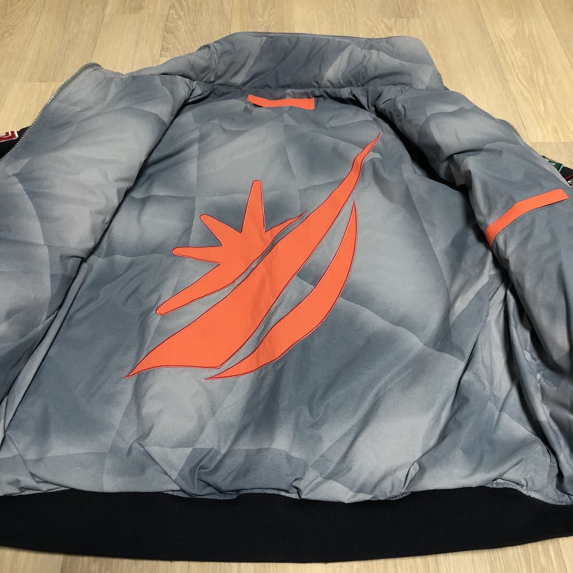 (XL) 새상품 노티카 x 선러브 리버시블 3M 신슐레이트 자켓 네이비 상품이미지8