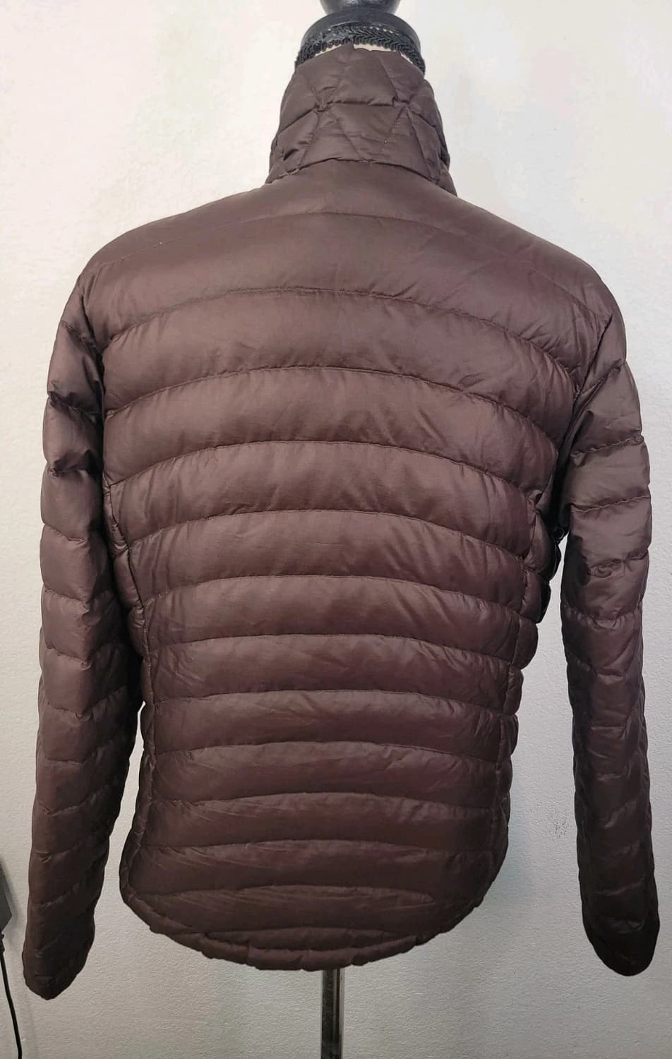 10s 파타고니아 경량패딩 브라운 상품이미지4