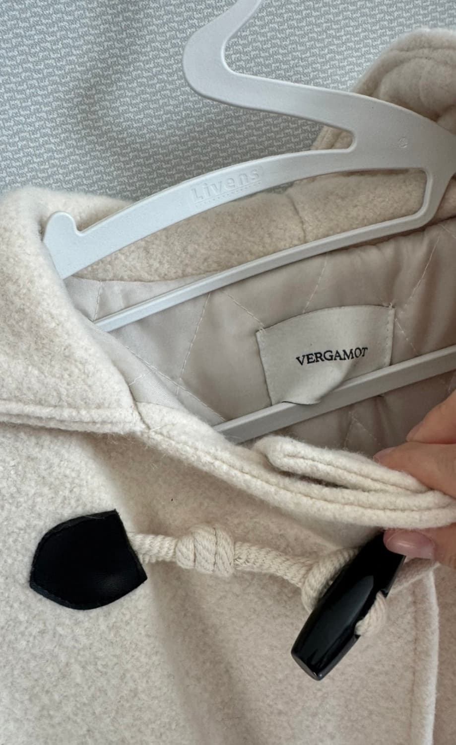 베르가못 르메르 후드 더플 코트 아이보리 상품이미지3