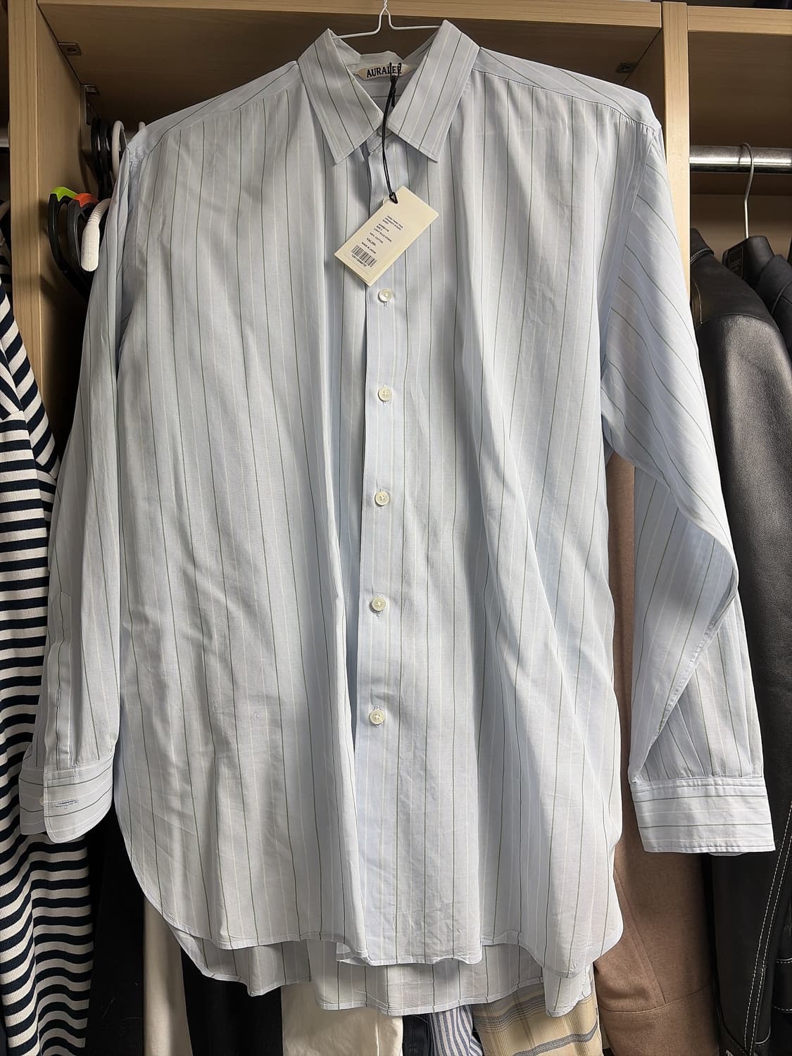 오라리 24ss 하드 트위스트 핀스 스트라이프 셔츠 5사이즈 상품이미지1