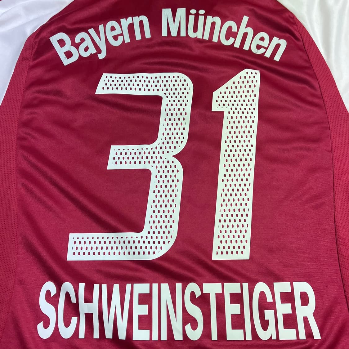 04 05 바이에른 뮌헨 홈 유니폼 져지 슈바인슈타이거 상품이미지3