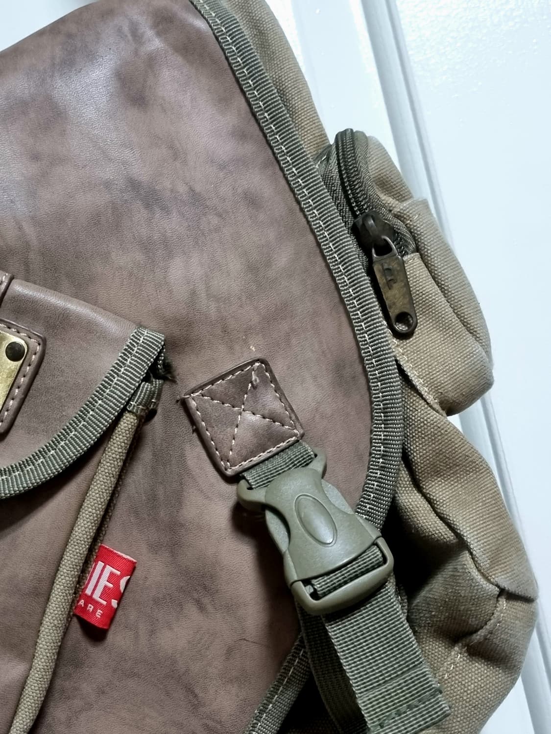 1990s VINTAGE  DIESEL MESSENGER BAG 상품이미지5