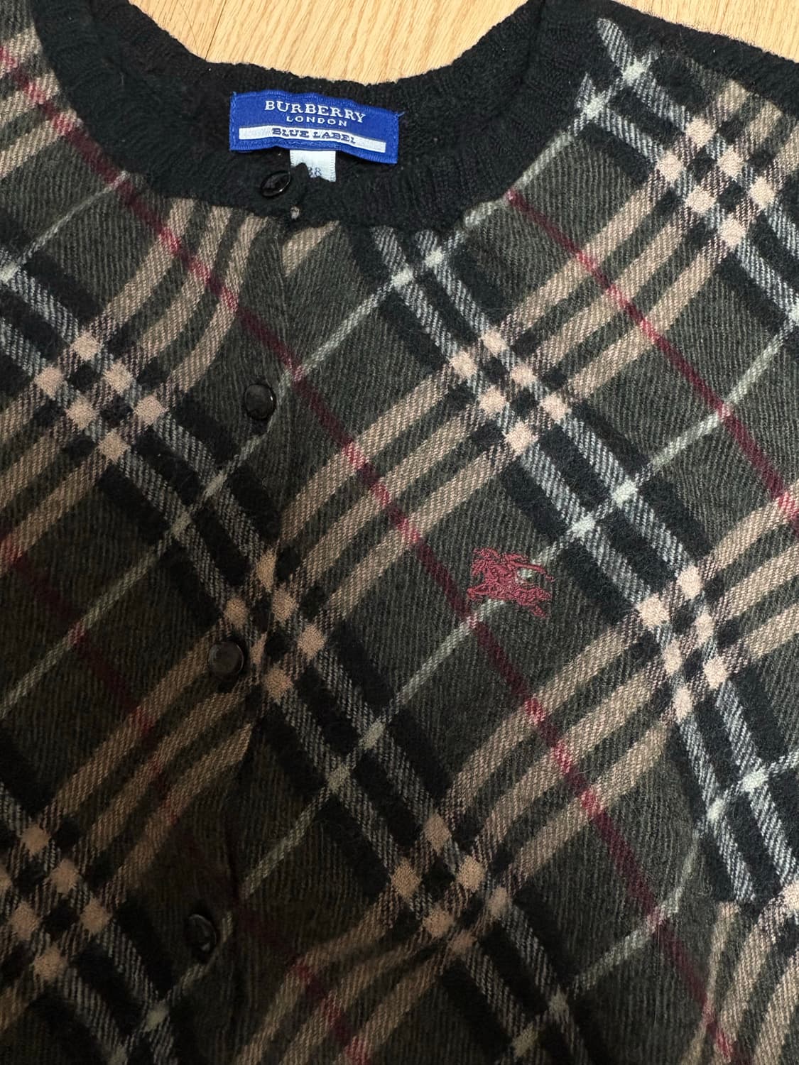 (정품) Burberry 버버리 블루 라벨 체크 니트 가디건 상품이미지8