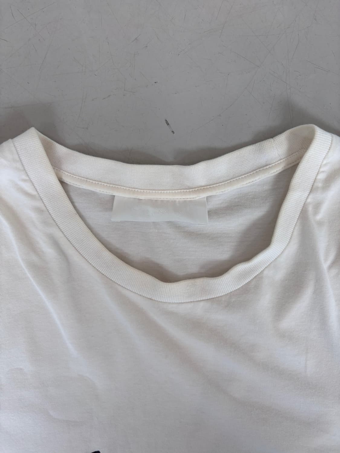 Vintage Neil Barret Round T 상품이미지4