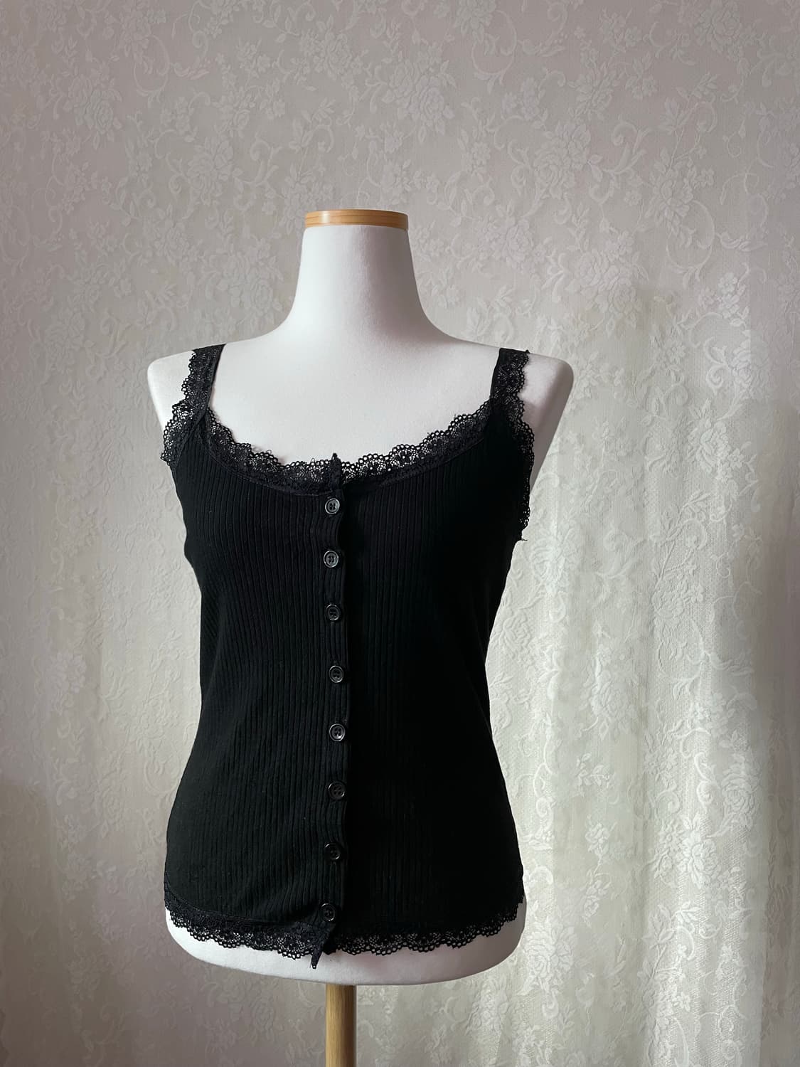     블랙 레이스 트리밍 골지 캐미솔 상품이미지2