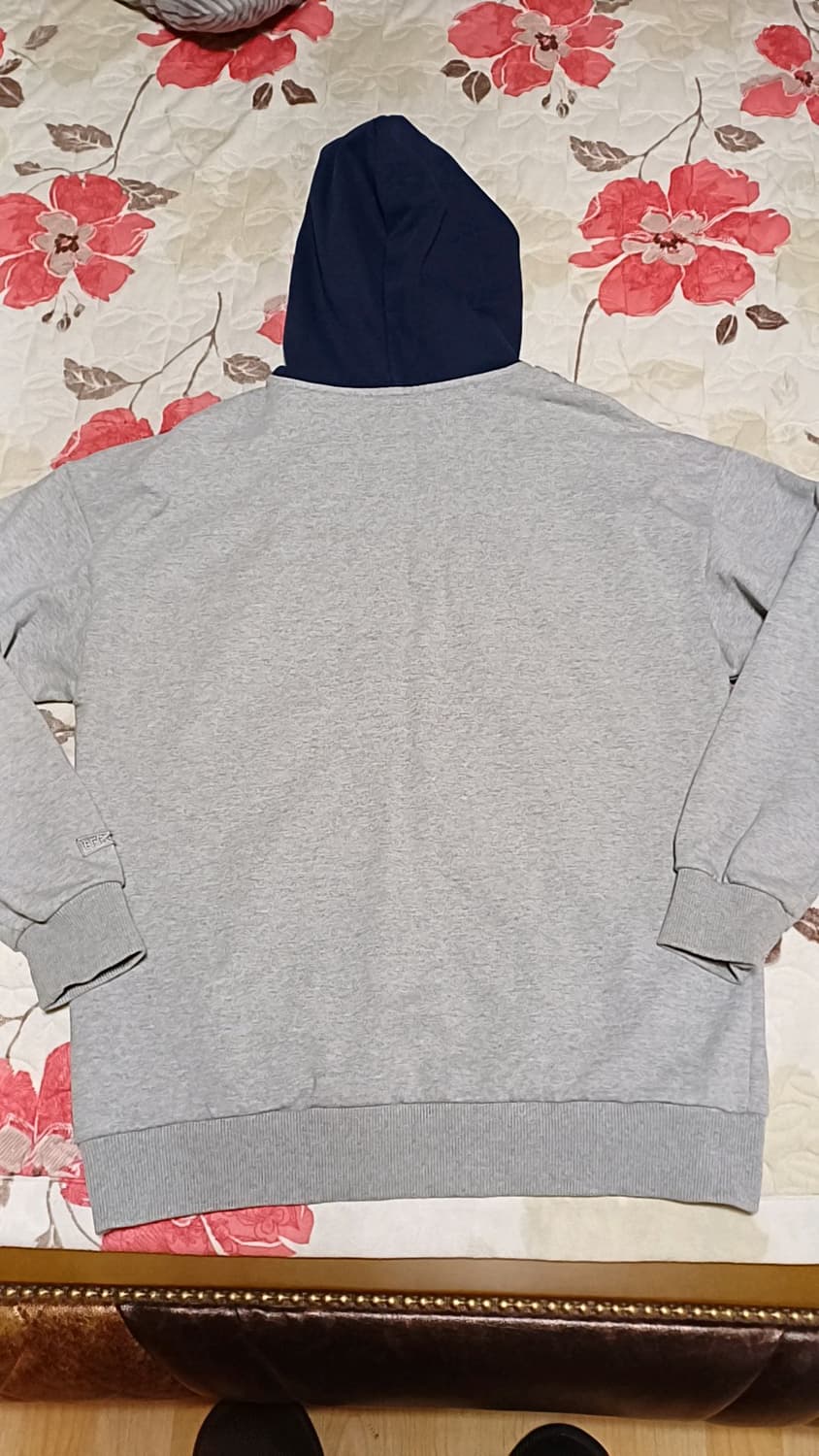 이벳필드 오버핏후드 실측100 가슴58 기장72 상품이미지4