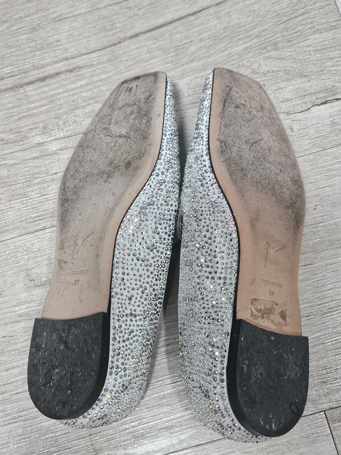 쥬세페자노티 블랙 벨벳 뮬 240~245 상품이미지2