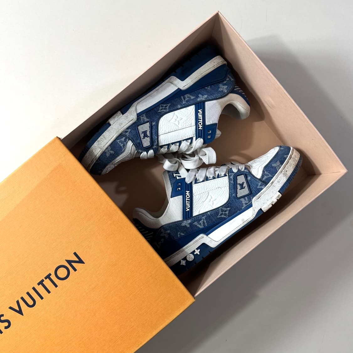 [5.5/당일출고]루이비통 트레이너 스니커즈 상품이미지1