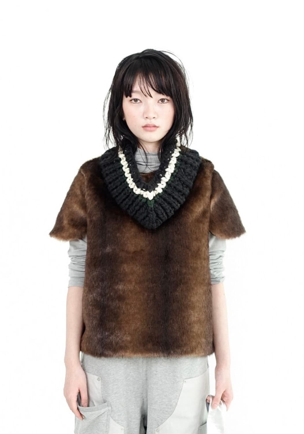 샵페어리 숏 퍼 하프 탑 상품이미지1