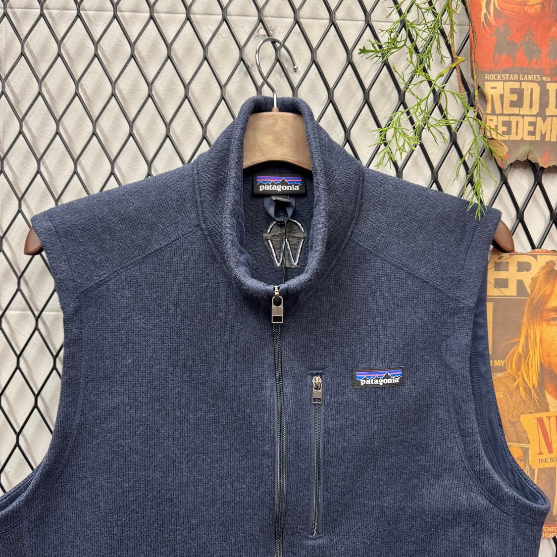 파타고니아 베터 스웨터 베스트 집업 전면 집업 포켓 포인트 네이비 상품이미지3