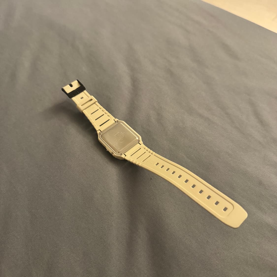 카시오 계산기 시계 베이지 팝니다! 상품이미지2