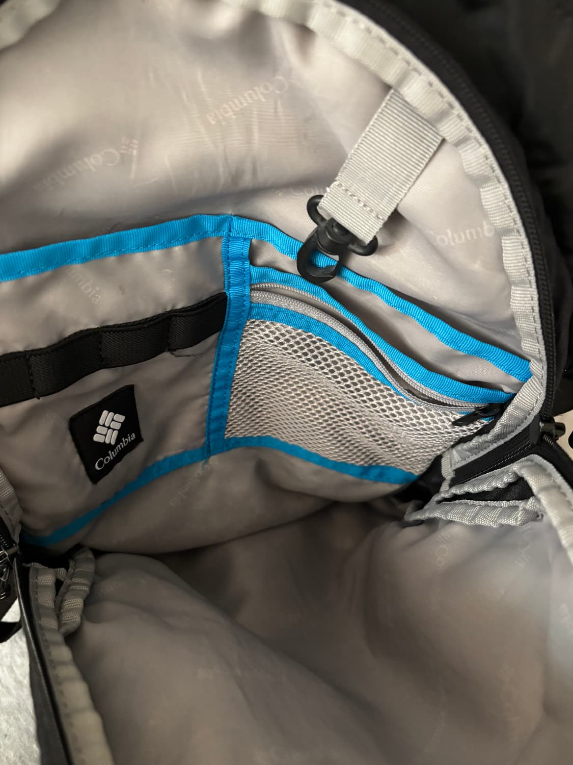 컬럼비아 레드우드 30L 백팩 상품이미지7