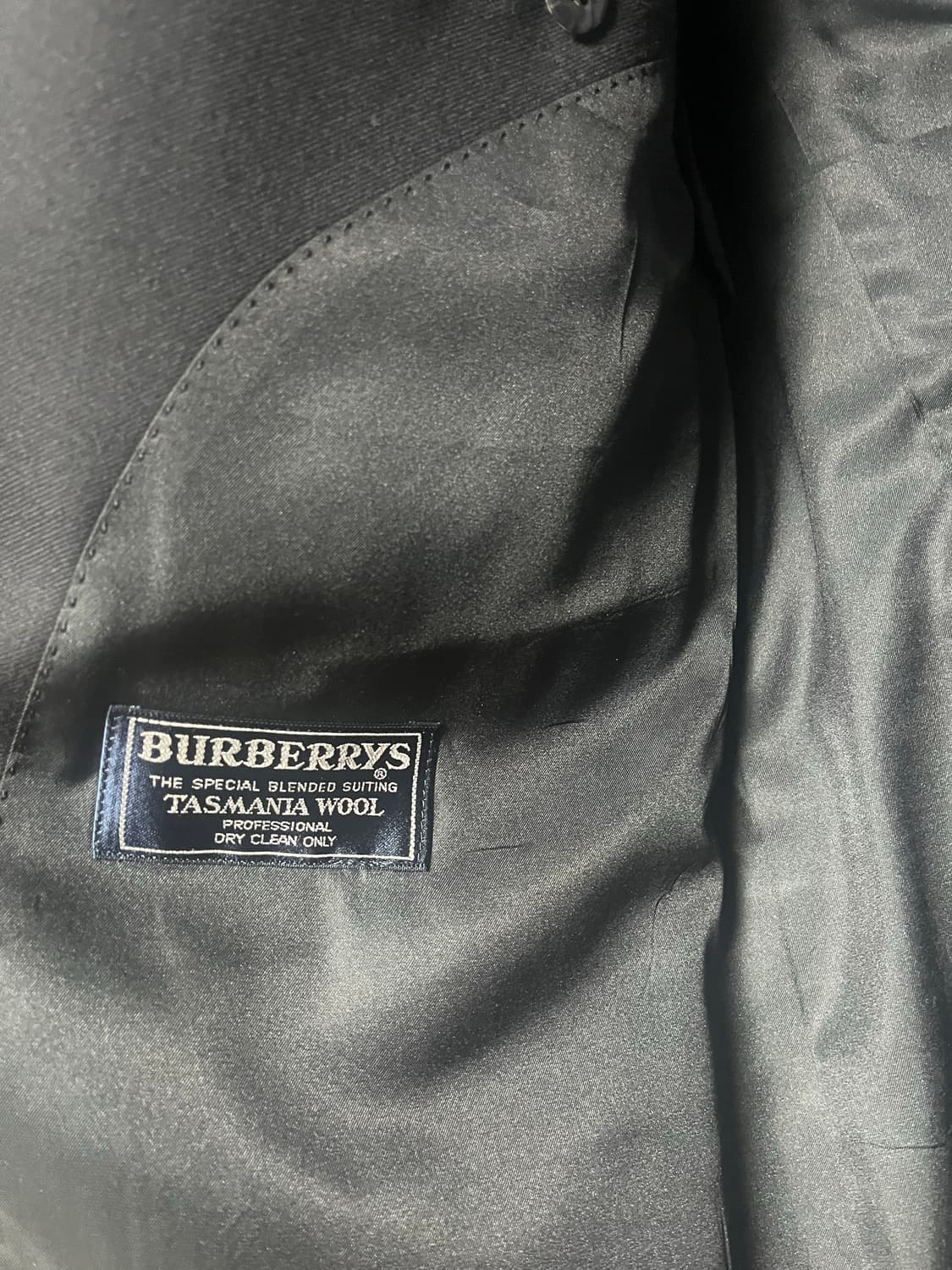 빈티지 버버리 블랙 더블 셋업 수트 판매 상품이미지4
